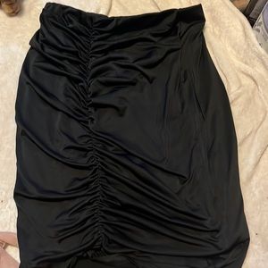 black skirt